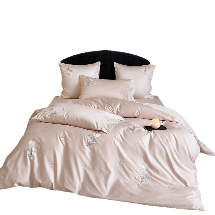 Cotton bed linen set with floral embroidery