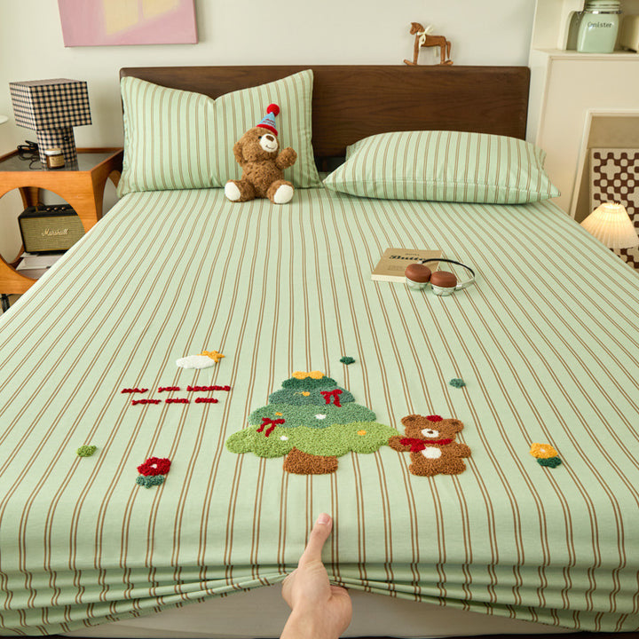 Cotton fitted sheet set with cartoon designs