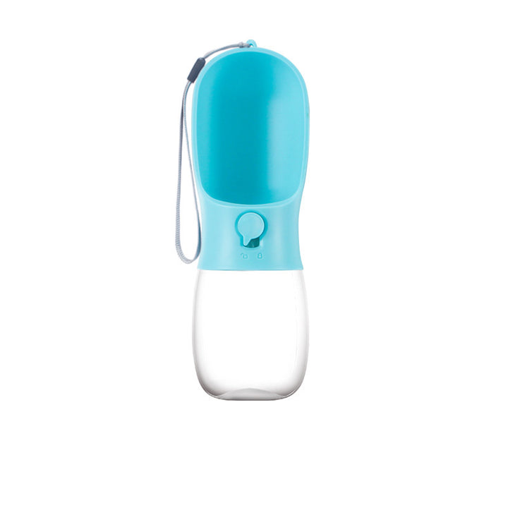 Portable drinking cup for dogs and cats