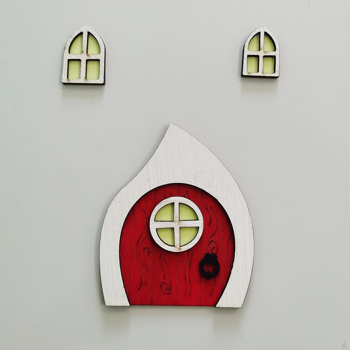 Miniature Elf Door for Dollhouses, 10 cm