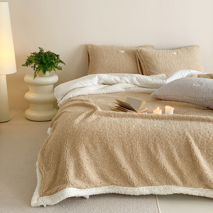 Fluffy wool blanket made of lamb fleece in various sizes