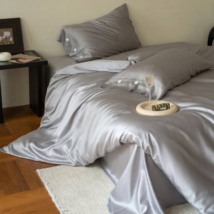 Summer bedding set made of Lyocell fiber, 3- to 4-piece