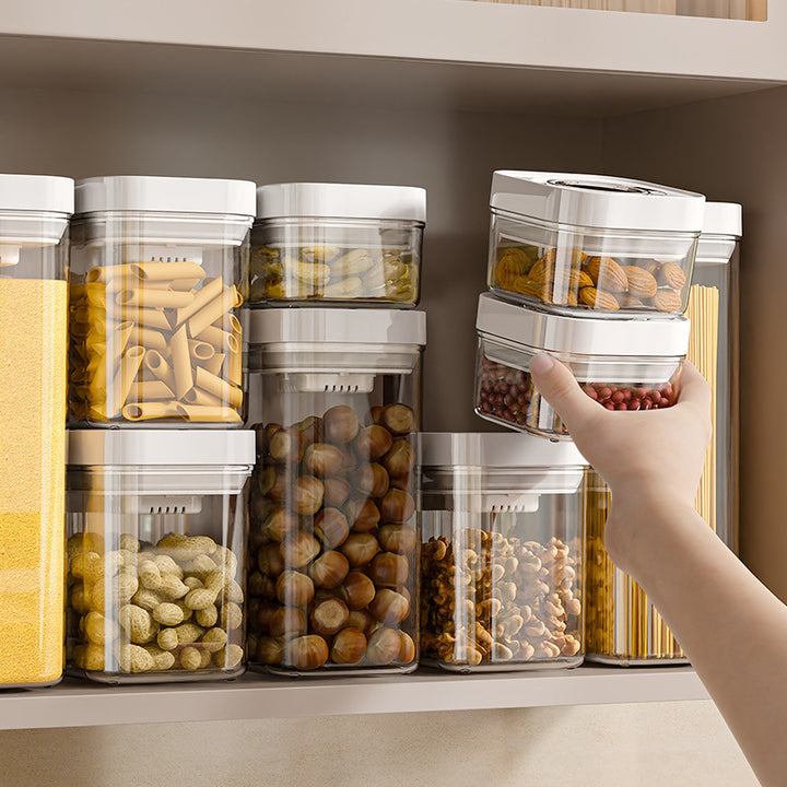 Plastic storage container with pressure seal