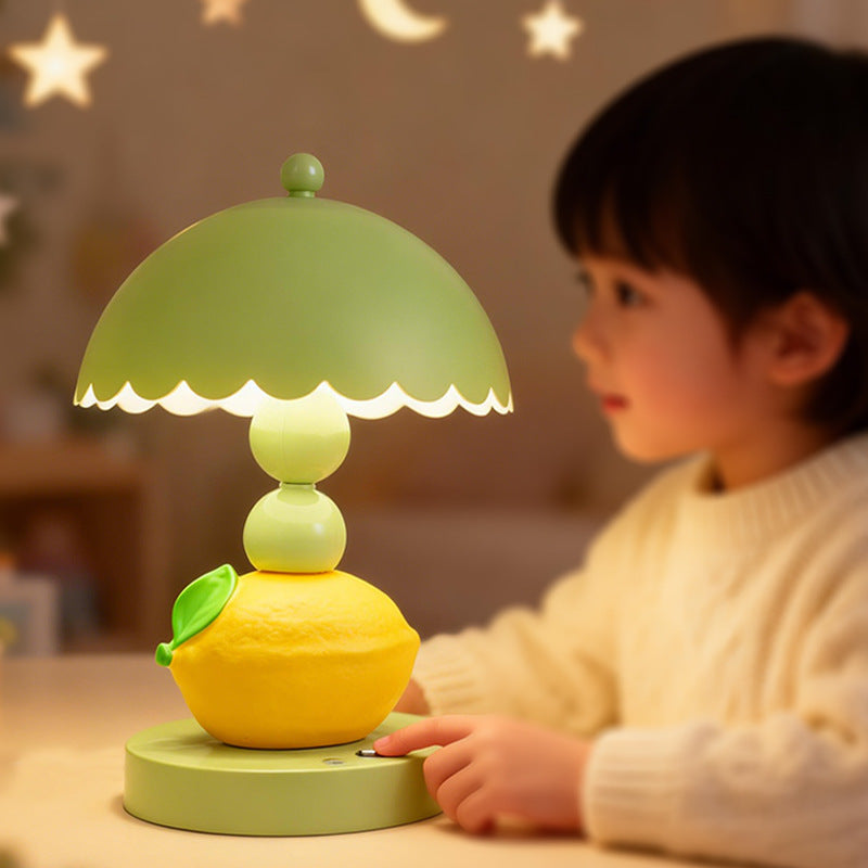 Lemon Fruit Table Lamp in Green