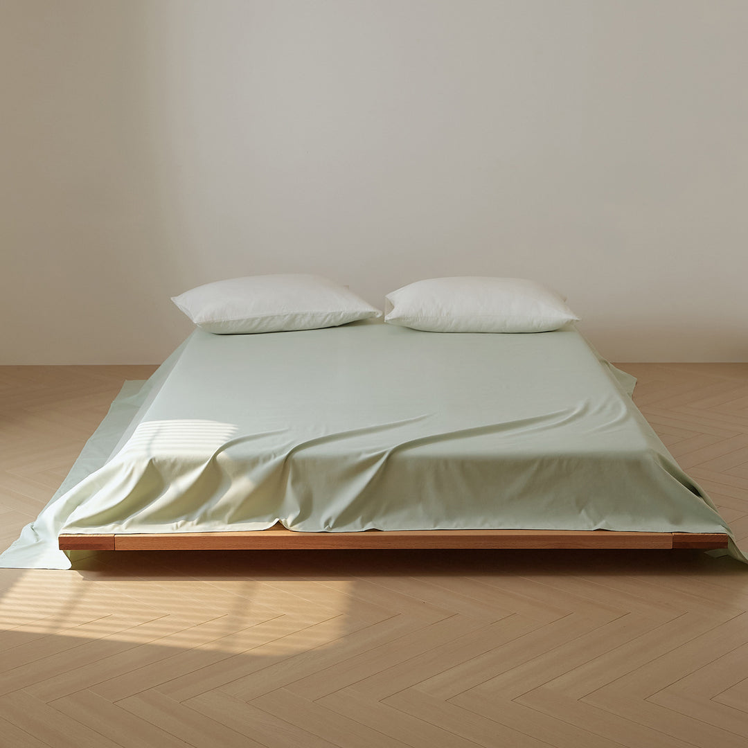 Bed sheet made of brushed long-staple cotton