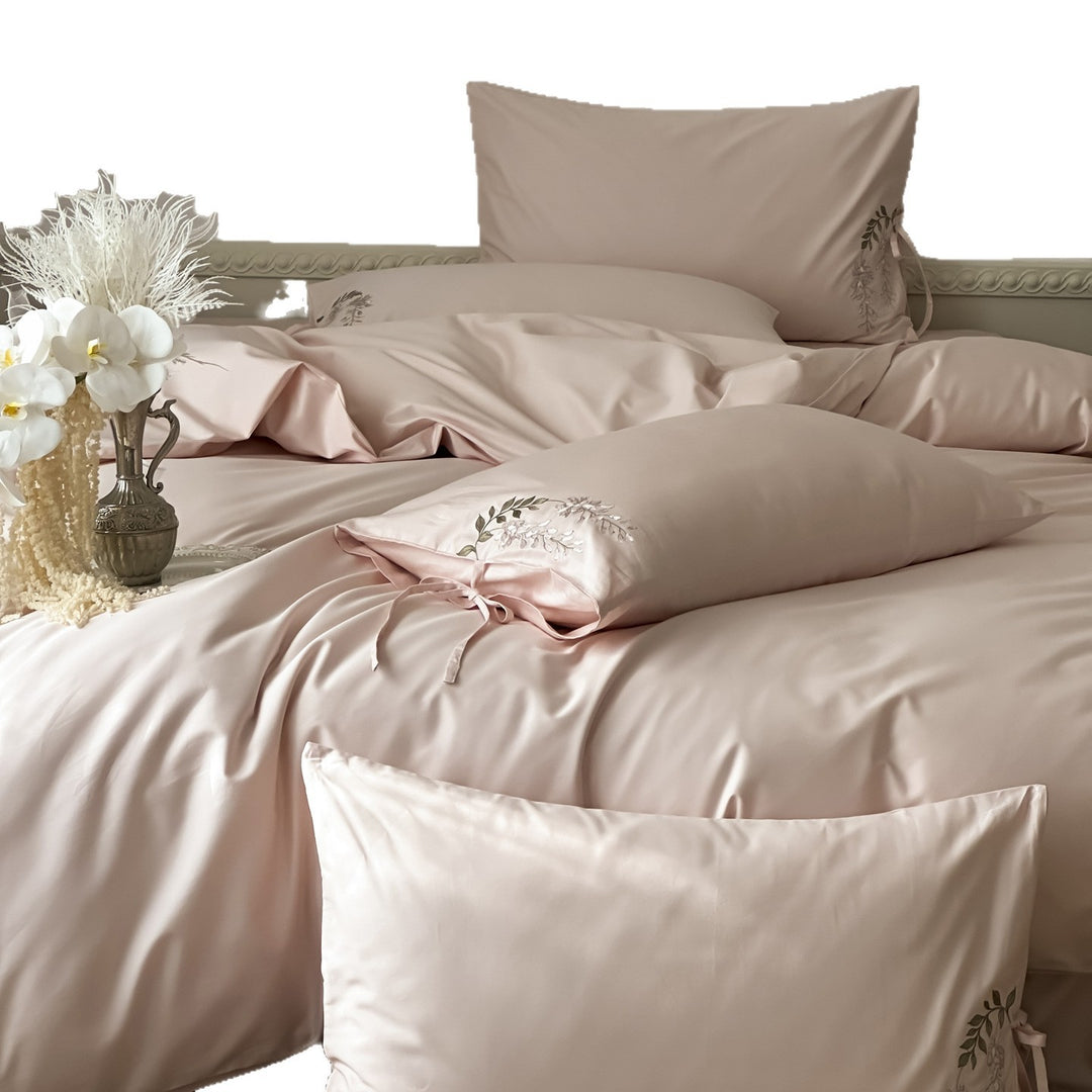 Bedding set made of long-staple cotton with bow details