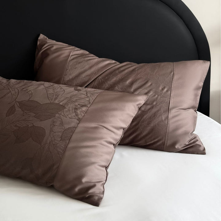 Jacquard cushion cover made of 100S long-staple cotton