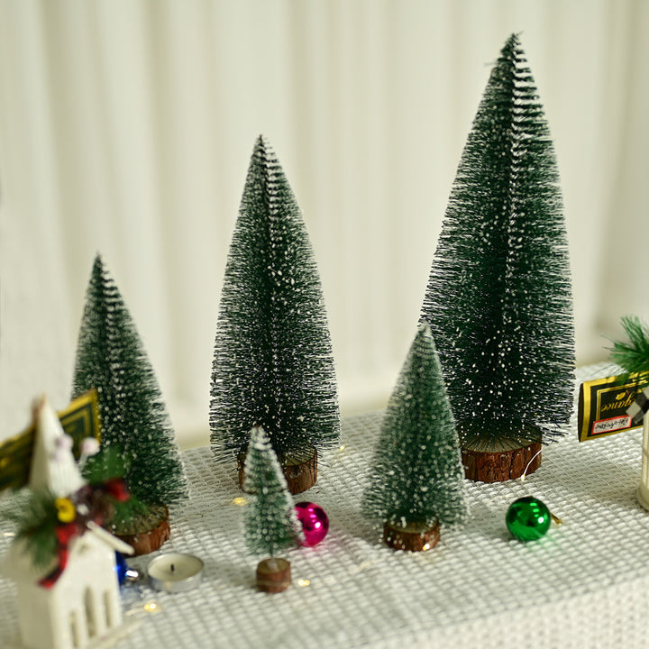 Mini Christmas tree made of pine needles, 30 cm