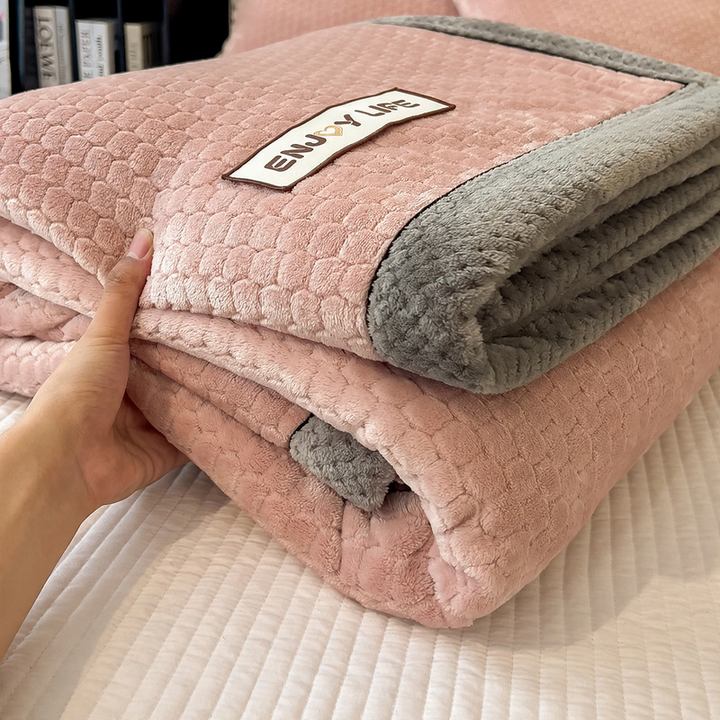 Double-sided milk fiber fleece blanket, warm and fluffy