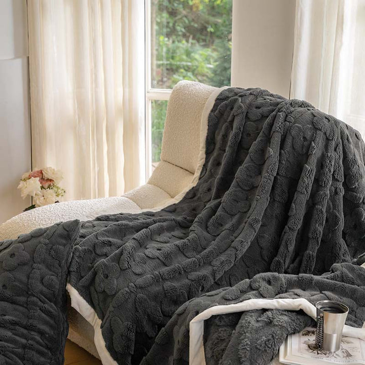 Coral fleece throw blanket, 400 g/m²