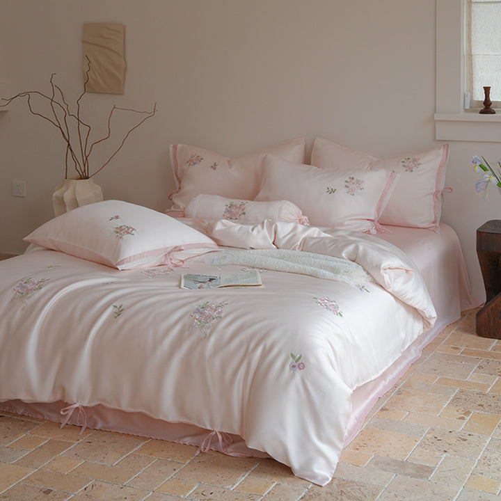 Lyocell bedding set with embroidery, 4 pieces, summer