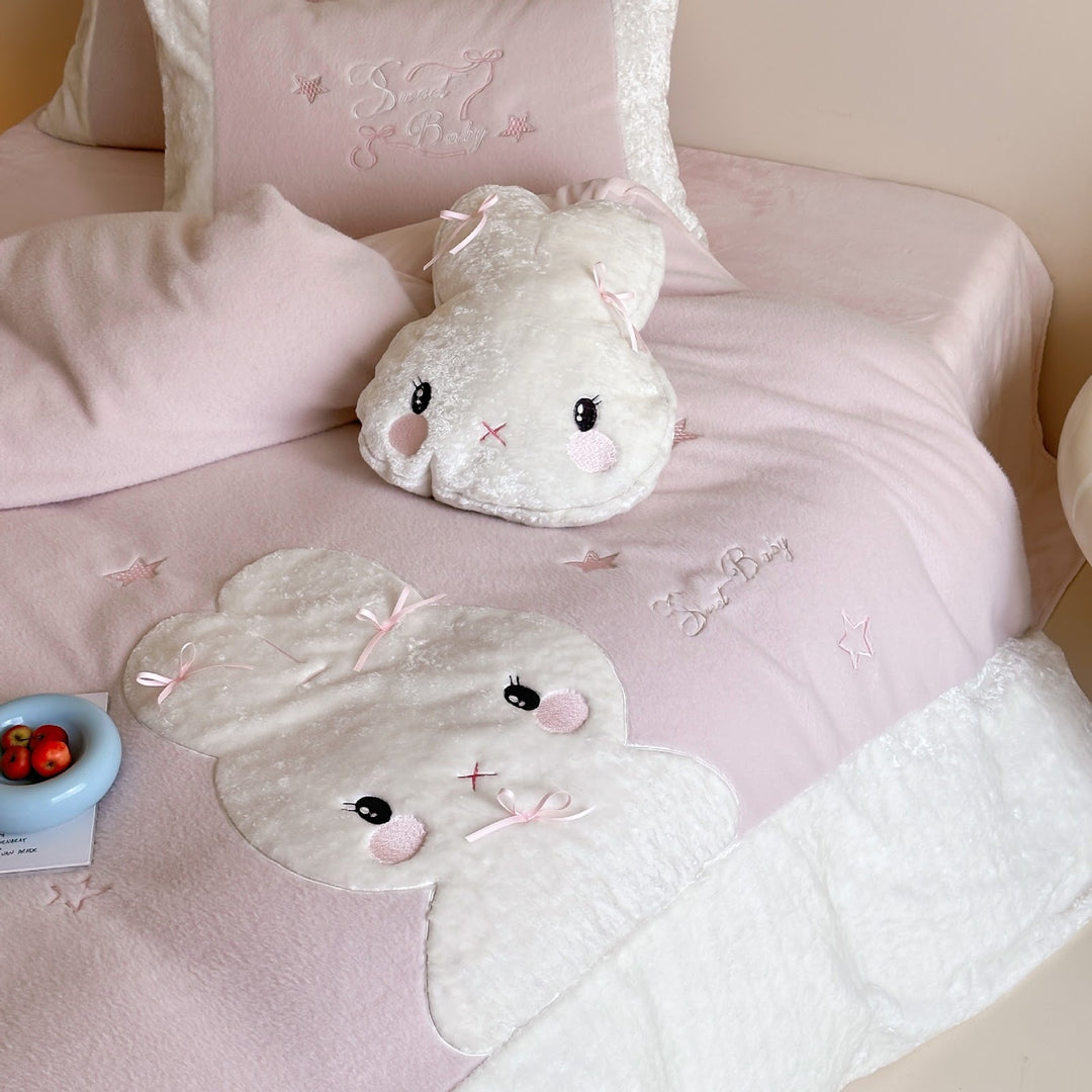 Winter bedding set made of milk fiber fleece, soft and warm