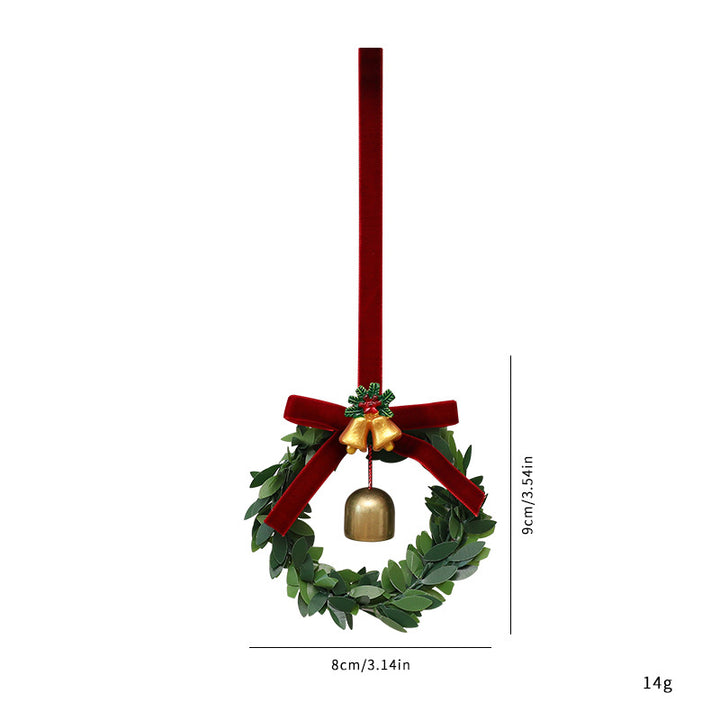 Christmas wreath pendant with bells