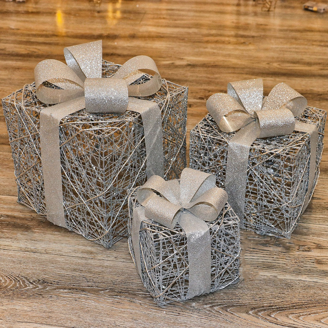 Illuminated Christmas Gift Box Set made of Iron