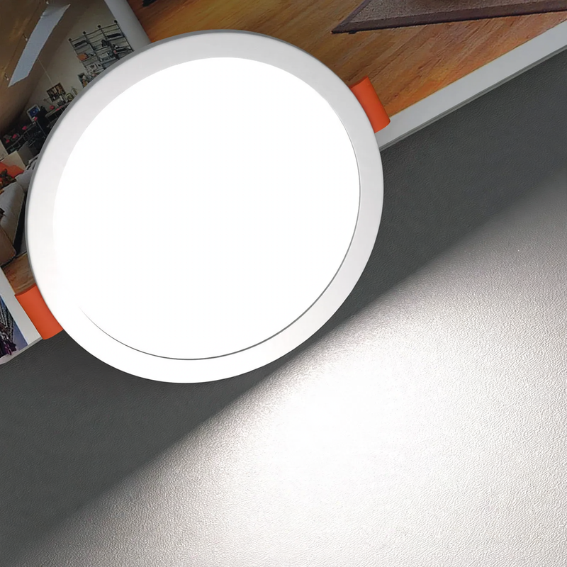 LED recessed light, ultra-flat, 6–15 W