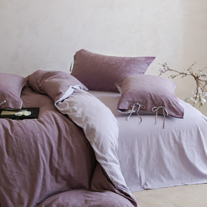 Long staple cotton bedding, herringbone jacquard
