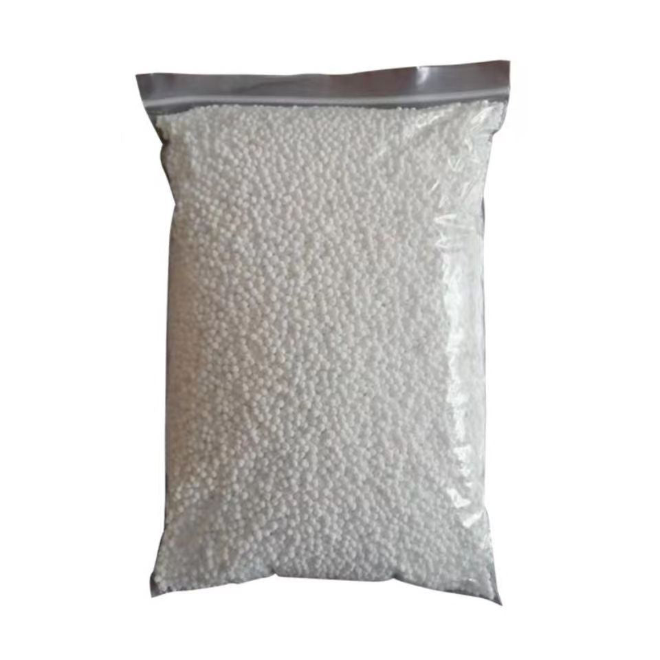 Calcium chloride granulate for moisture absorption
