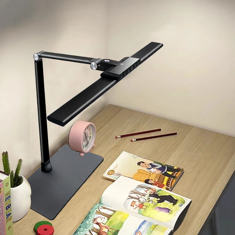 Modern desk lamp with full spectrum light