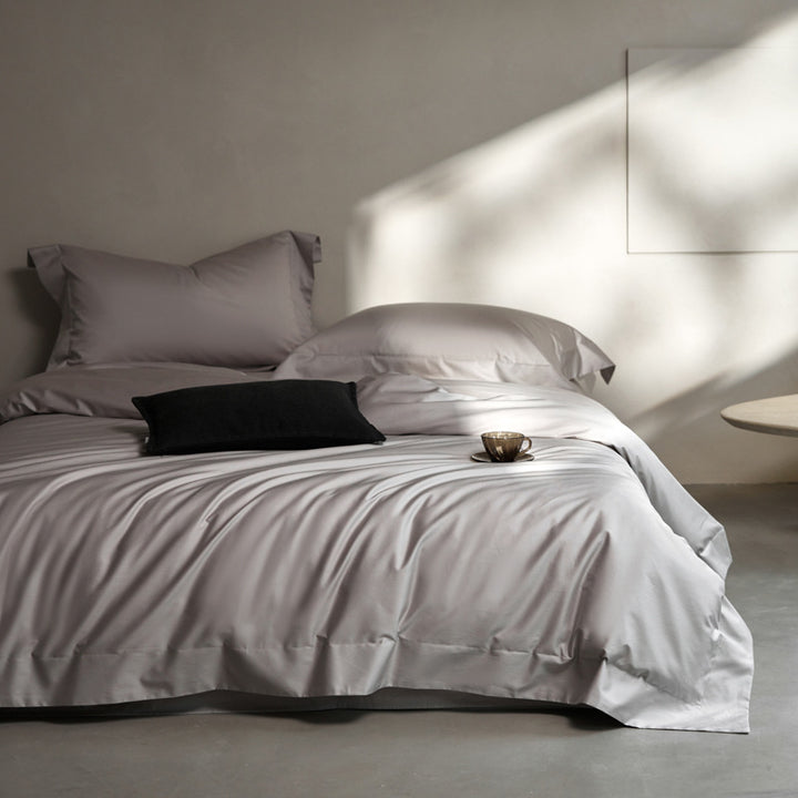Cotton bed linen set, plain, satin weave