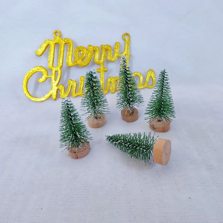 Mini Christmas tree for table decoration