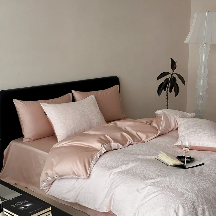 High-quality cotton bedding set with jacquard weaving