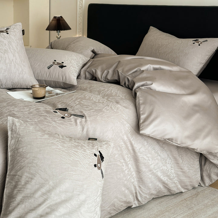 Luxurious bedding set made of 100S long-staple cotton
