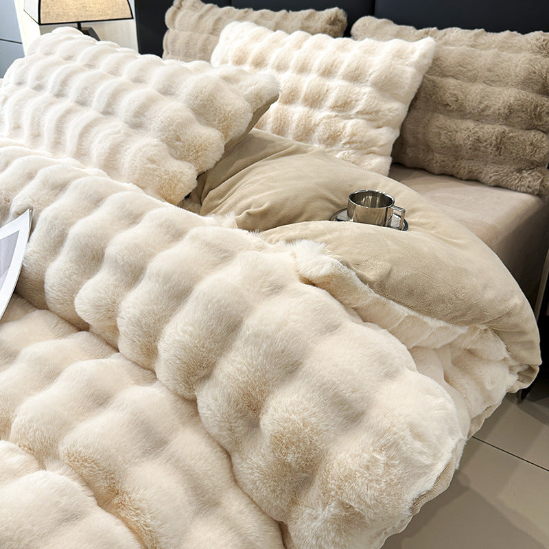 Winter bedding set made of coral fleece