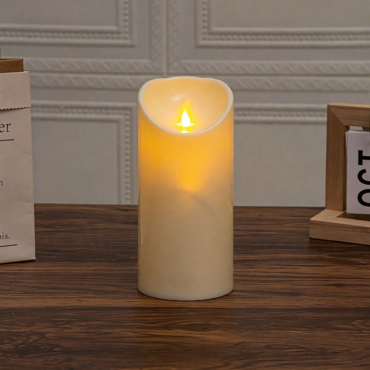 LED Plastic Candle with Flicker Effect