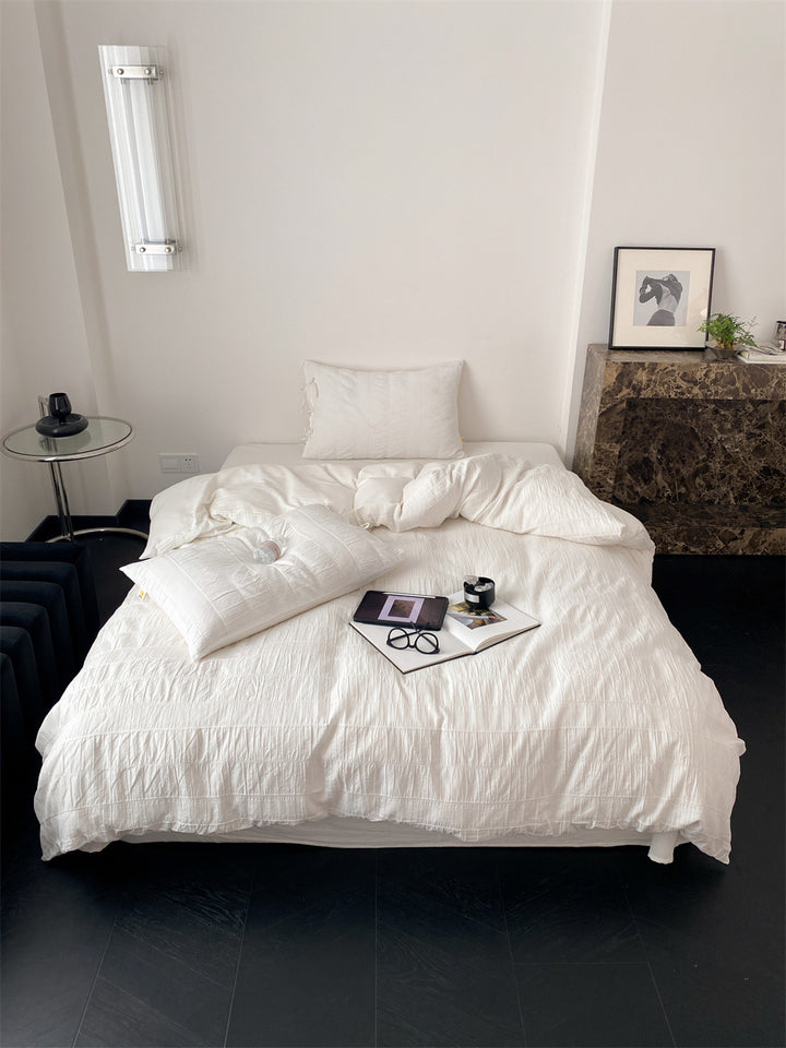 Seersucker bedding set made of cotton, solid color