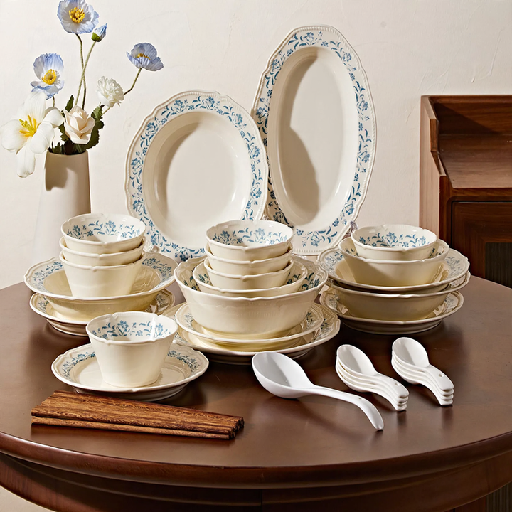 Ceramic dish set, floral pattern, Japanese style