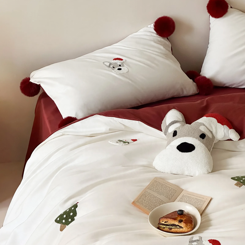 Cotton bedding set, cartoon design, with pom-poms