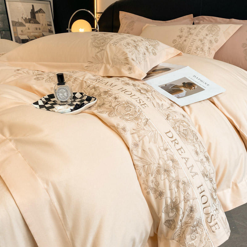 Bedding set made of long-staple cotton, brushed