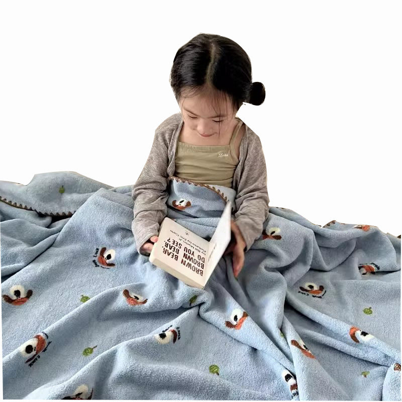 Cozy children's throw blanket with cartoon design, various sizes