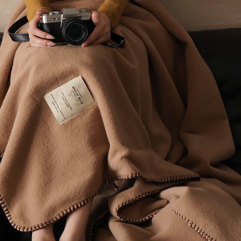 Soft living blanket in lambskin look, various colors