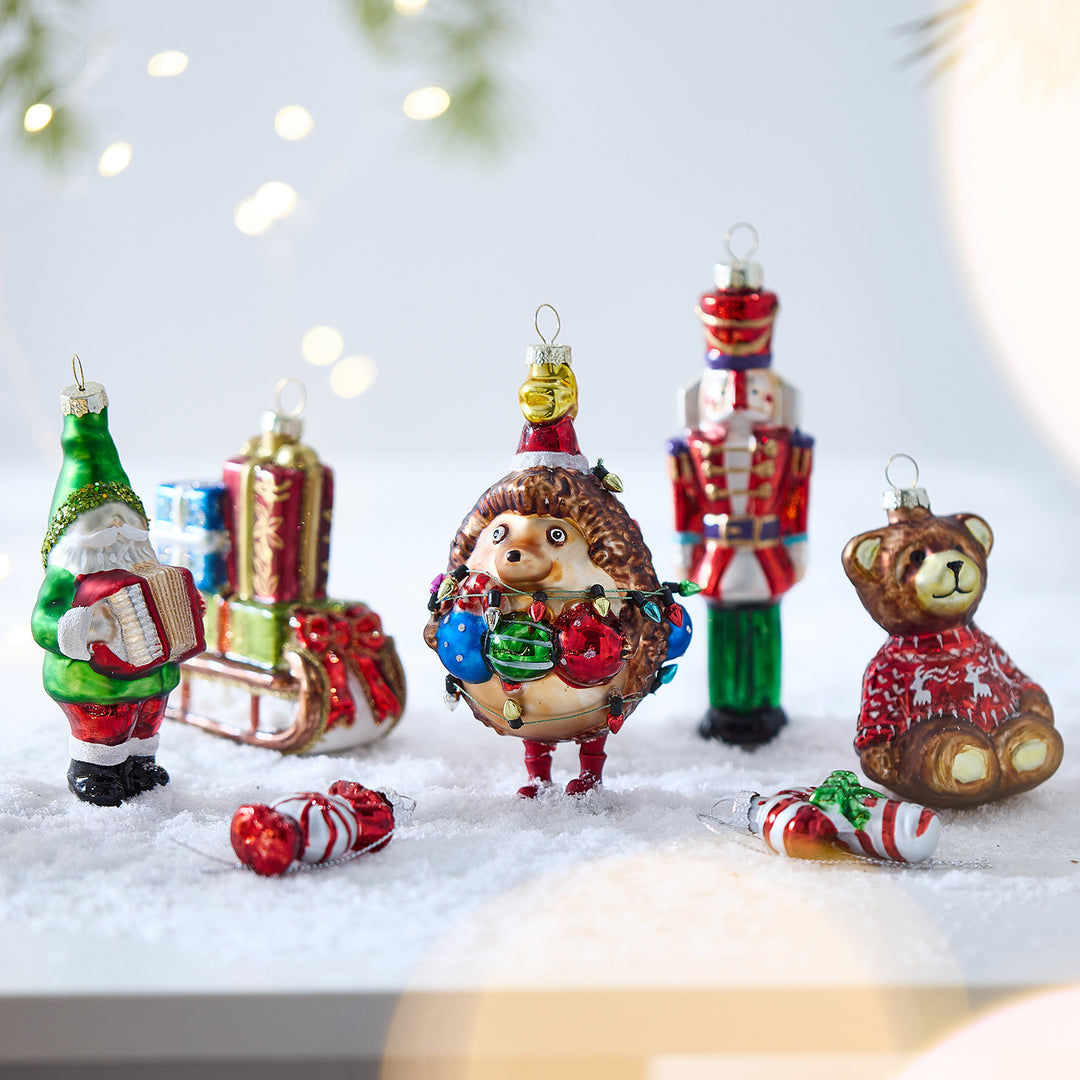 Glass Christmas tree ornaments, hand-painted, various designs