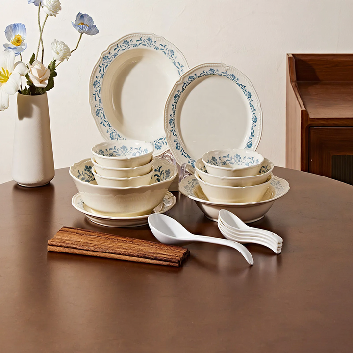 Ceramic dish set, floral pattern, Japanese style