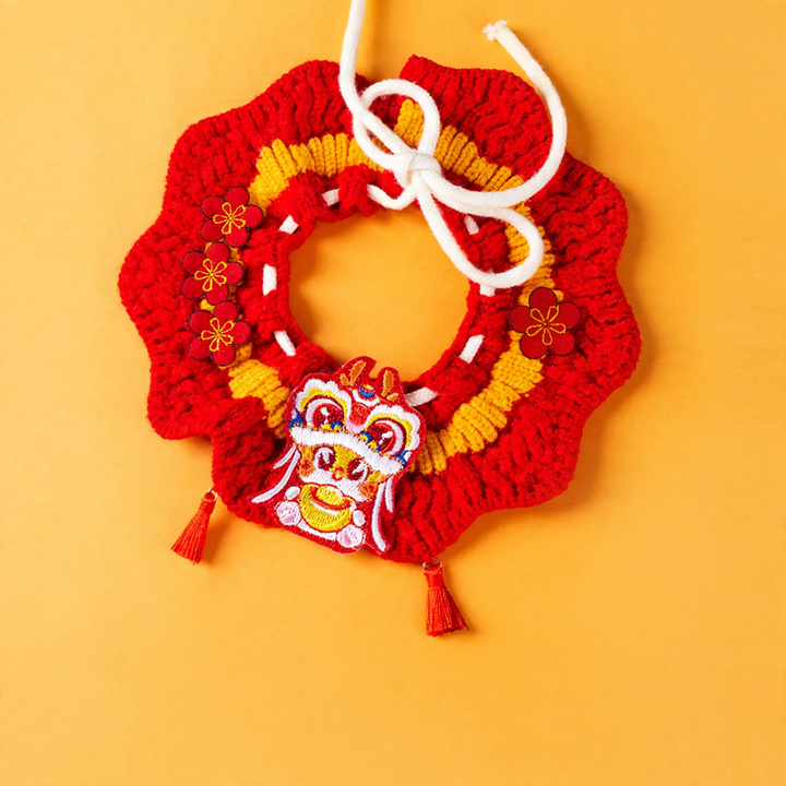 Knitted New Year Collar for Dogs and Cats