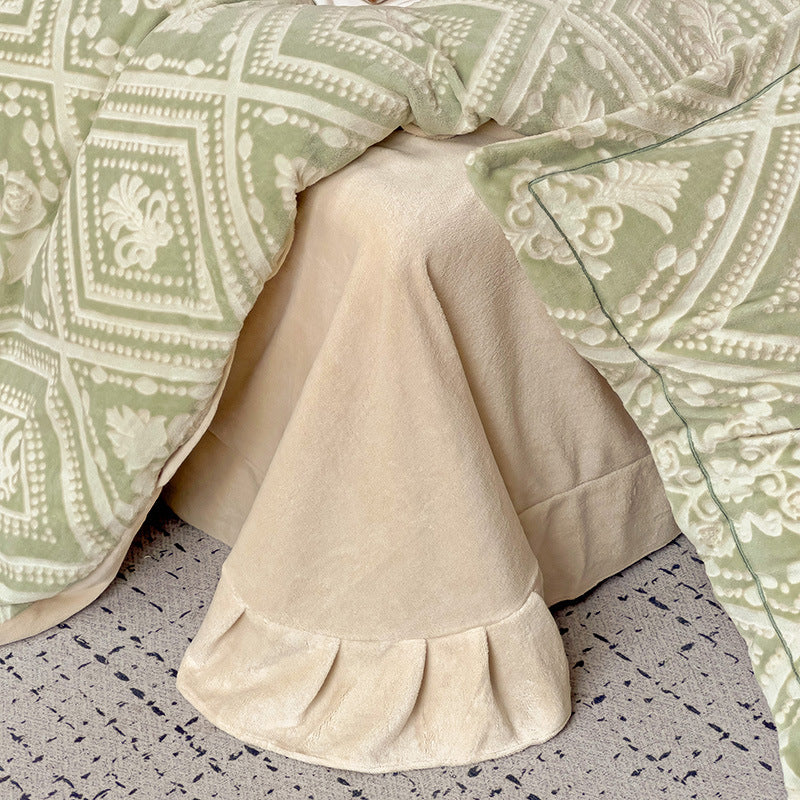 Milk fiber fleece bedding set with 6D embossing