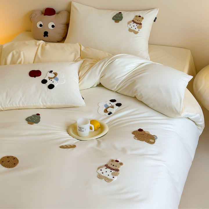 Cotton bed linen set, 4-piece, cartoon embroidery