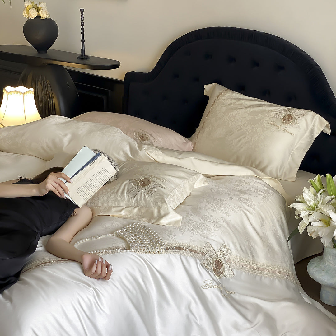 Bedding set, cotton, lace and embroidery