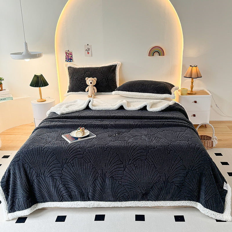 Double-sided milk fiber fleece blanket, versatile to use