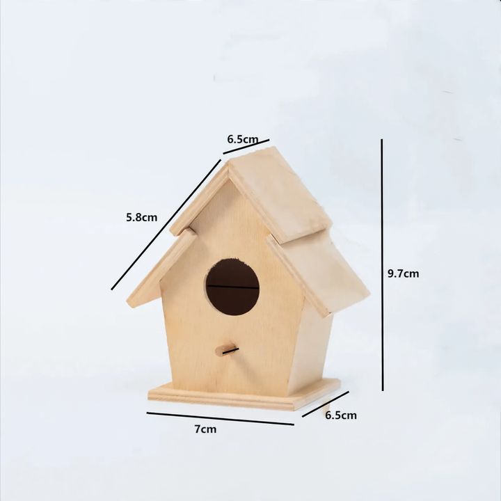 Hanging birdhouse made of solid wood for the garden