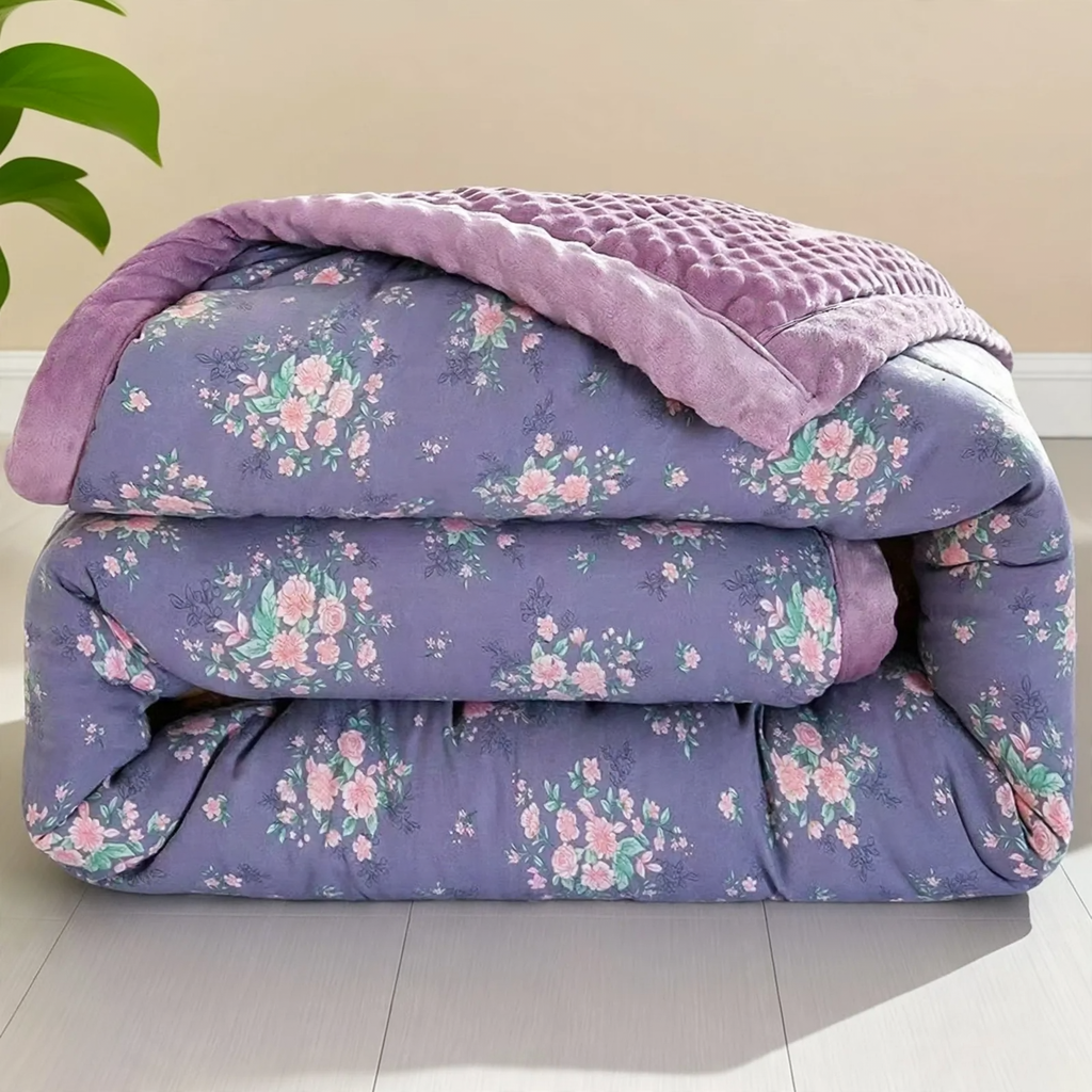 Double-sided cotton duvet with printed pattern