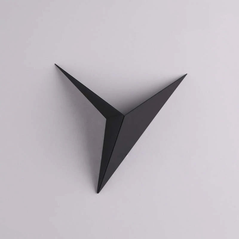 Minimalistic Triangular LED Wall Lamp | Modern Design in Stornfieldack/White | Perfect for Living Room and Bathroom | Stornfield