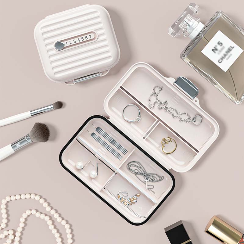 Stornfield | Portable Mini Pill Box