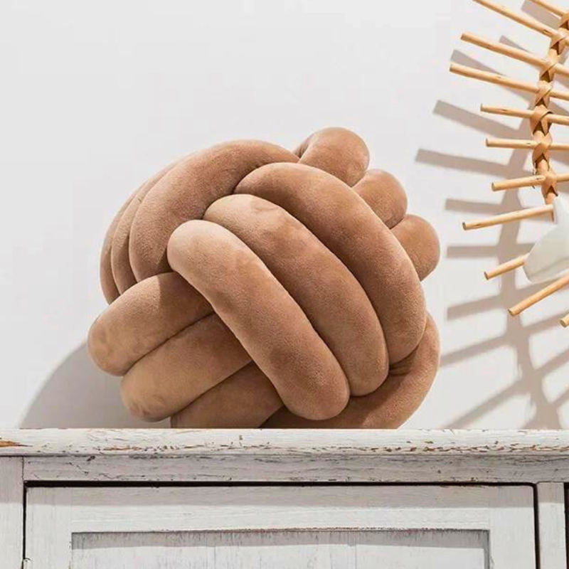 Stornfield | Scandinavian Knot Velvet Cushion