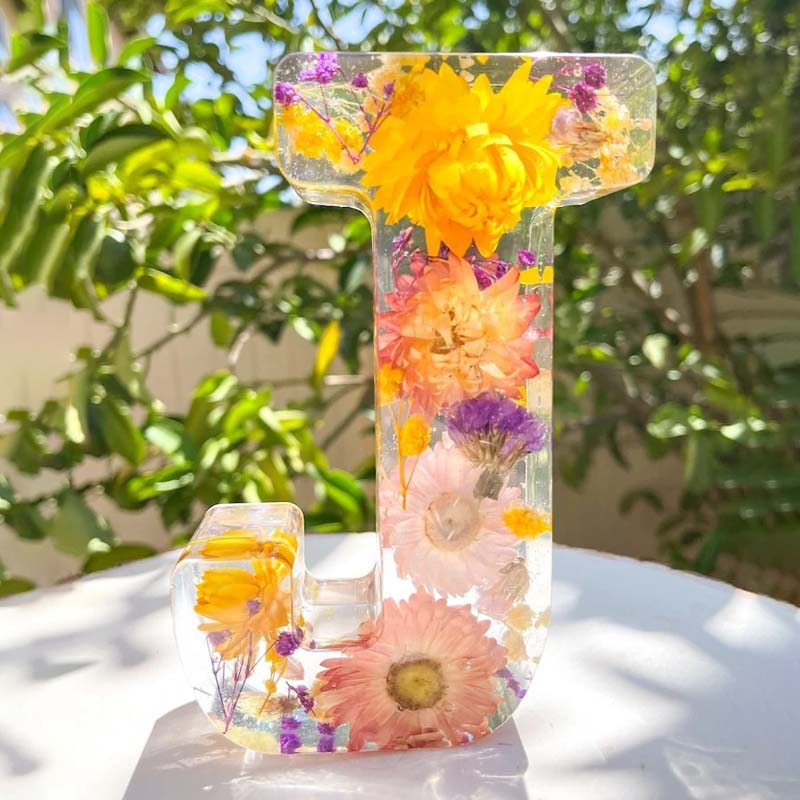 Harz-Flower-Night Light | LED-Decorative Lamp in Letter Shape
