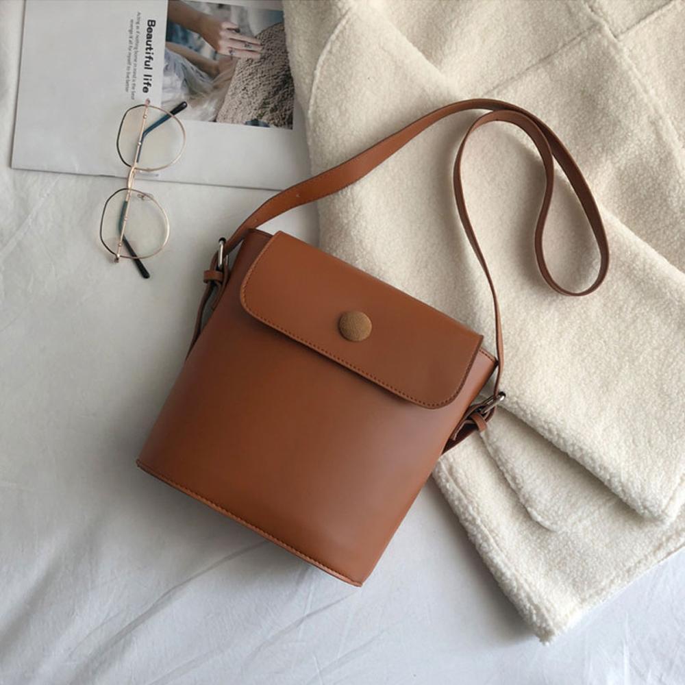 Drawstring bag made of PU | Stornfield