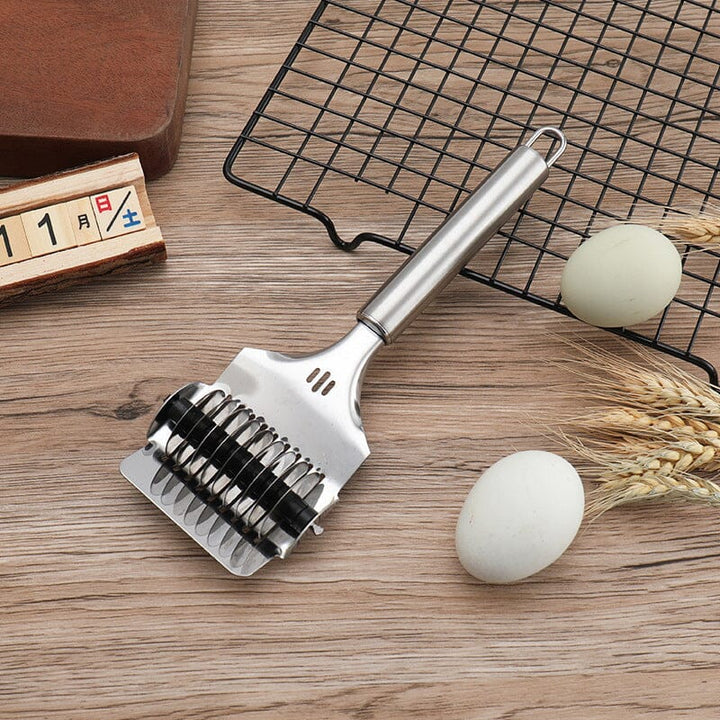 Noodle Spaghetti Cutter Roller | Stornfield