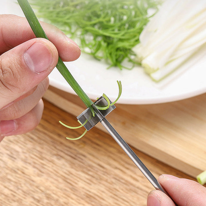 Plum Blossom Onion Cutter | Stornfield